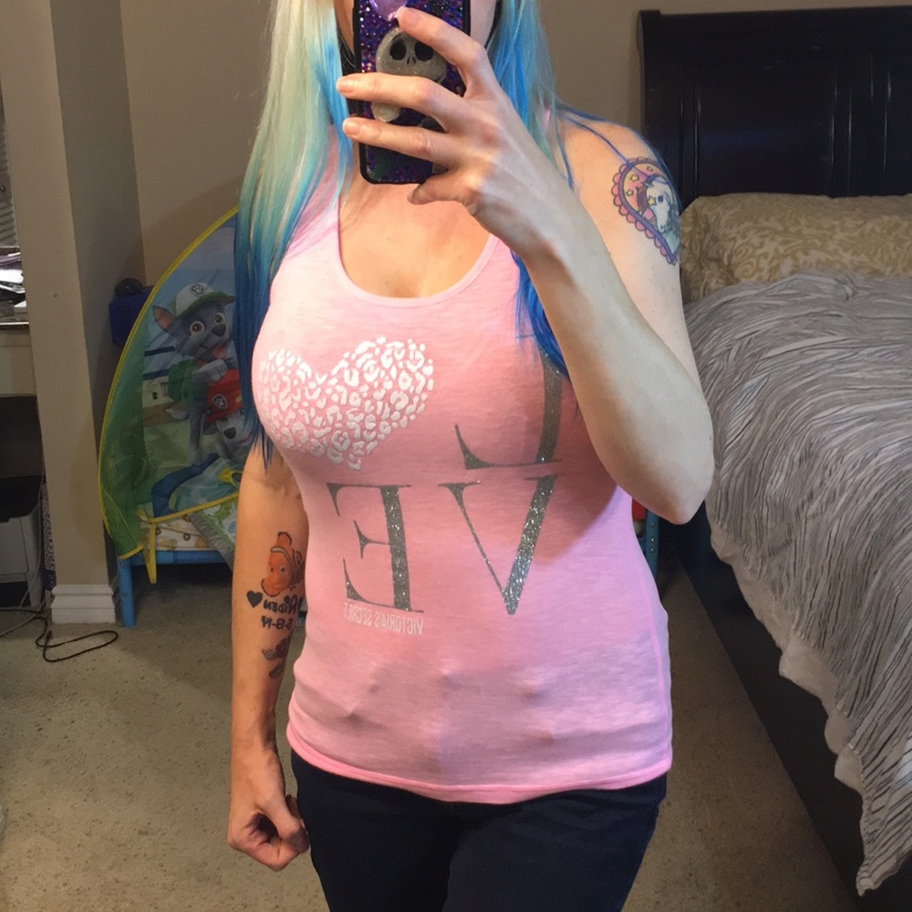 NWOT VICTORIA SECRET tank top - Picture 2 of 8